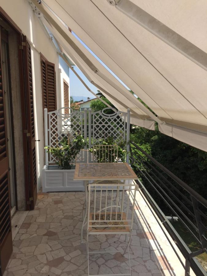 B&B La Villa Mediterranea Passirano Exteriör bild