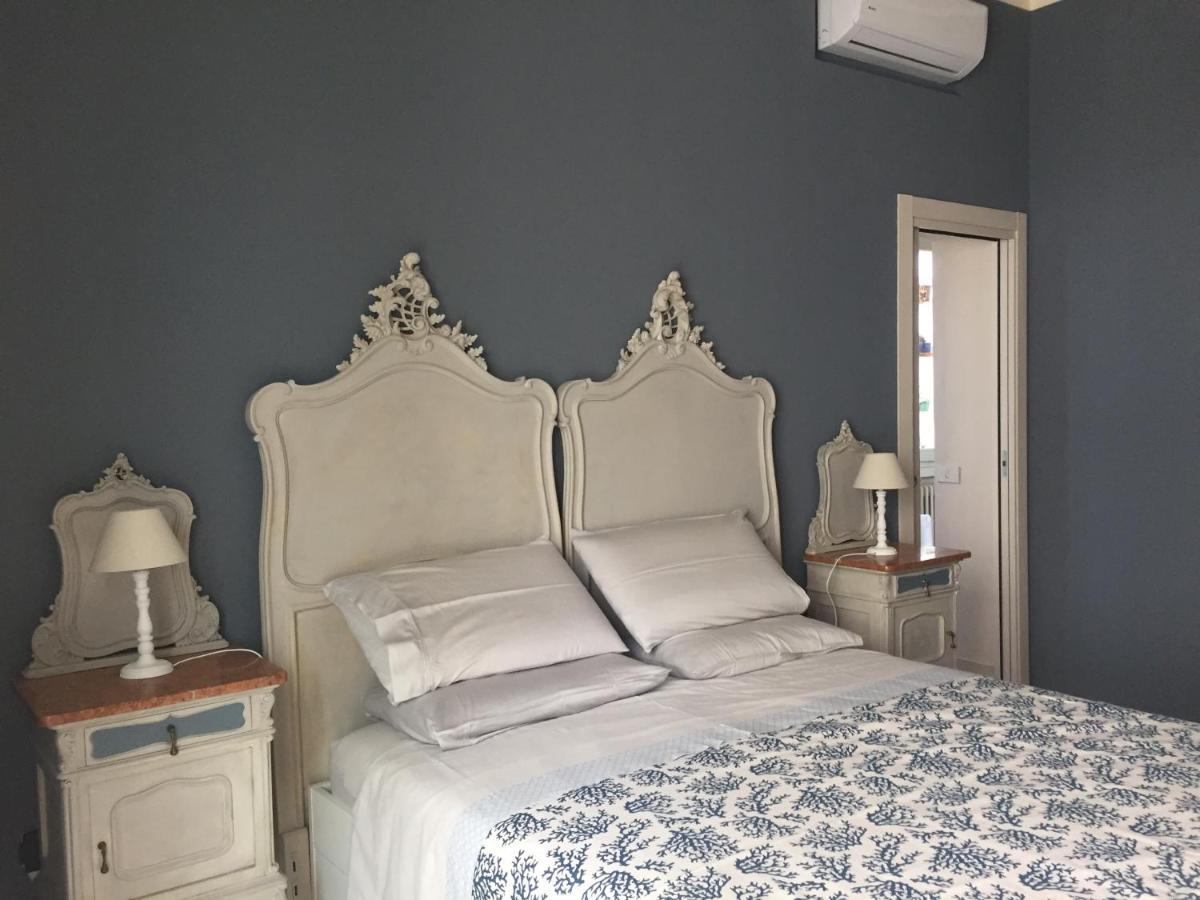 B&B La Villa Mediterranea Passirano Exteriör bild