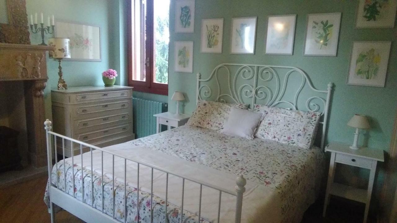 B&B La Villa Mediterranea Passirano Exteriör bild