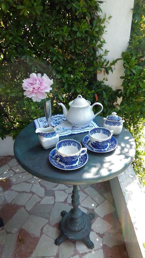 B&B La Villa Mediterranea Passirano Exteriör bild