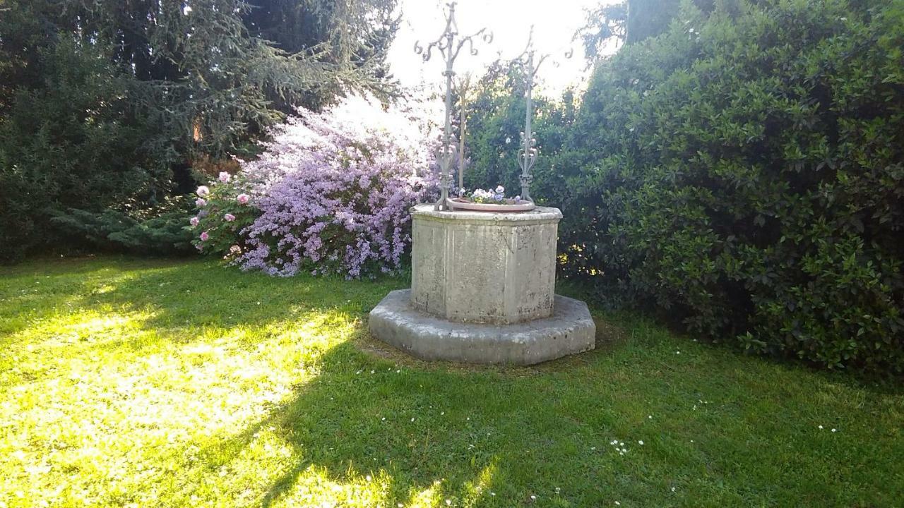 B&B La Villa Mediterranea Passirano Exteriör bild